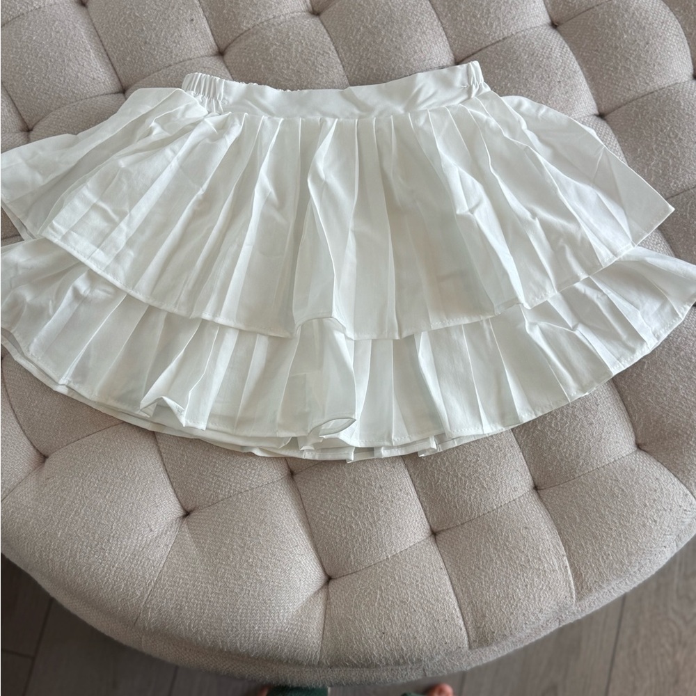 Elegant White Tiered Skort